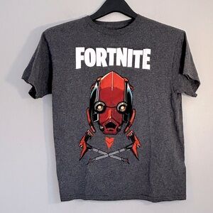 NWOT Fortnite Boys Gray Graphic Tee with Red Helmet & Pickaxes – Size XL (14/16)
